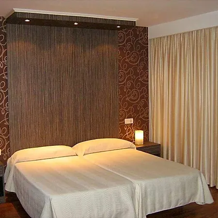 Costamar Hotell 2*
